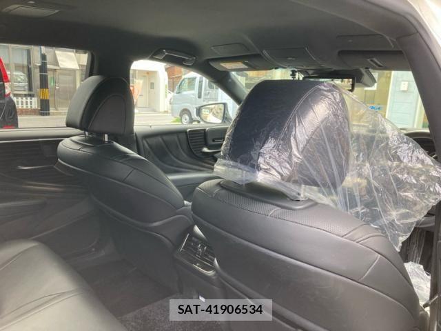 Lexus LS 2020-03 7455408-19