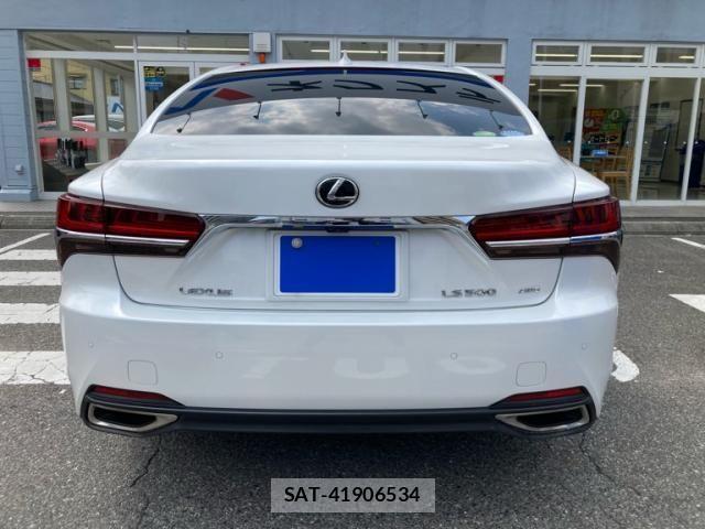 Lexus LS 2020-03 7455408-3