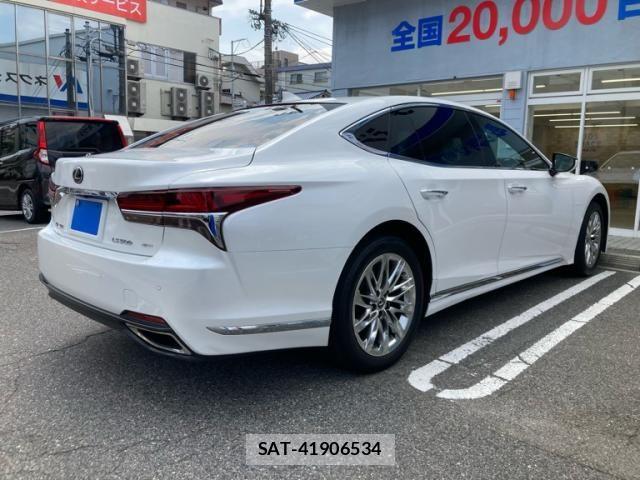 Lexus LS 2020-03 7455408-4