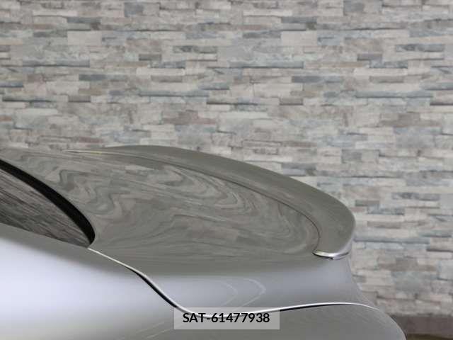 Lexus LS 2018-04 7725085-18