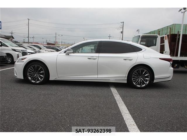 Lexus LS 2019-10 7786510-9