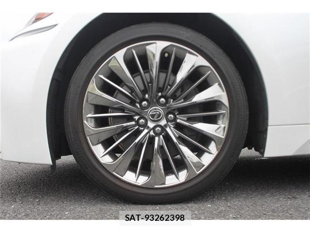 Lexus LS 2019-10 7786510-15