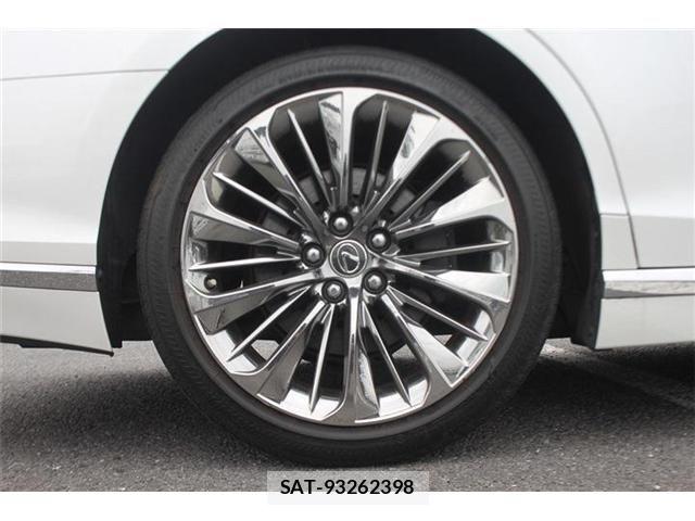 Lexus LS 2019-10 7786510-17