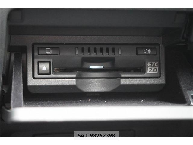 Lexus LS 2019-10 7786510-5