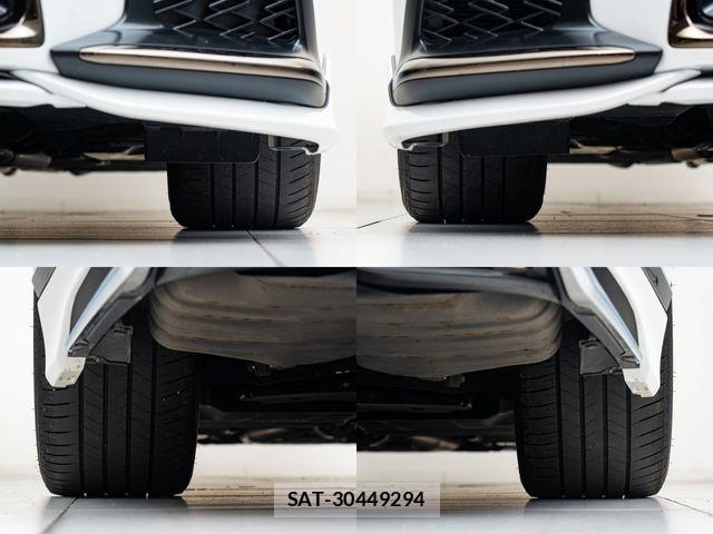 Lexus LS 2023-10 7877357-9