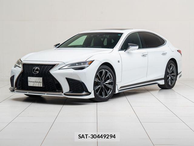 Lexus LS 2023-10 7877357-5