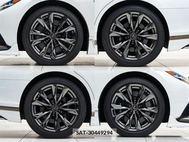 Lexus LS 2023-10 7877357-8