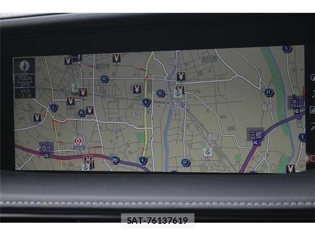 Lexus LS 2018-08 8354848-1