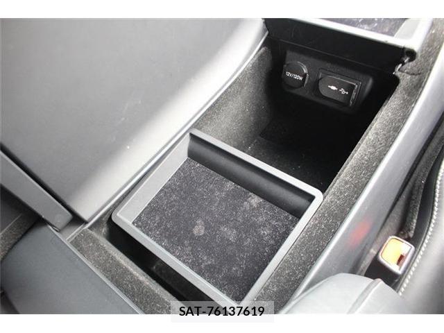 Lexus LS 2018-08 8354848-5
