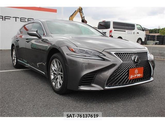 Lexus LS 2018-08 8354848-7