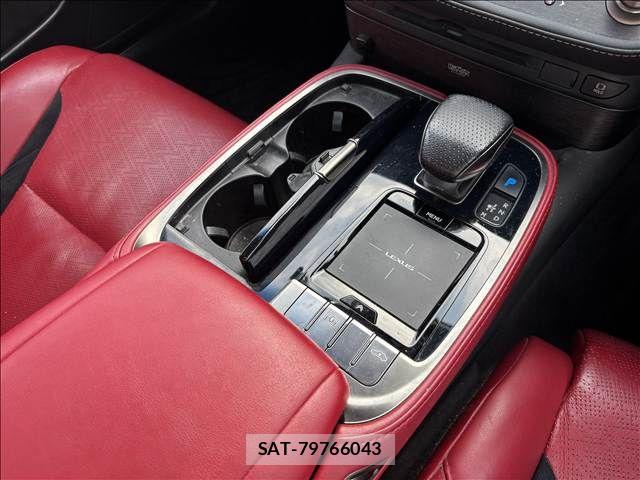 Lexus LS 2019-03 8366738-14