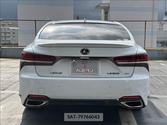 Lexus LS 2019-03 8366738-5
