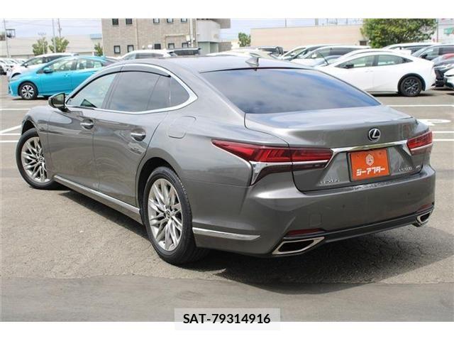 Lexus LS 2019-10 8366739-12