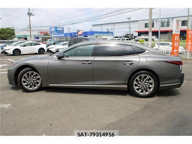 Lexus LS 2019-10 8366739-13