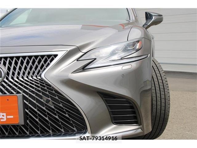 Lexus LS 2019-10 8366739-15