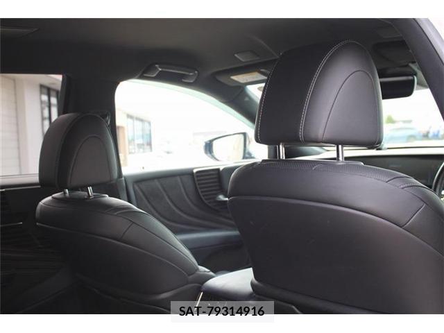 Lexus LS 2019-10 8366739-28