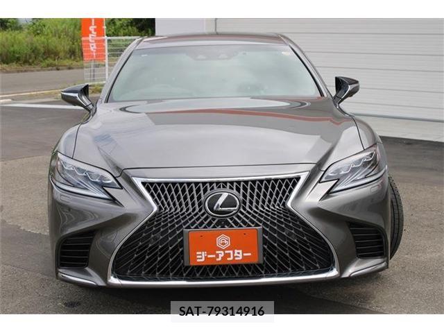 Lexus LS 2019-10 8366739-7