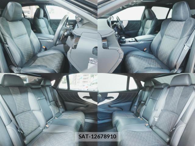 Lexus LS 2022-07 8366740-3