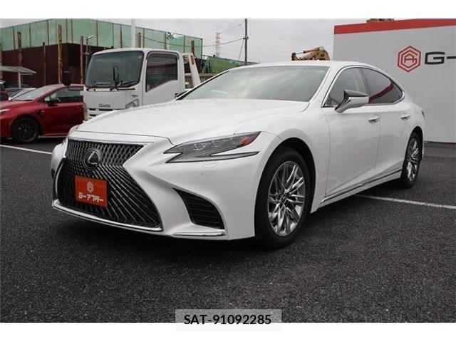Lexus LS 2020-03 8413292-10