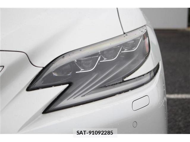 Lexus LS 2020-03 8413292-25