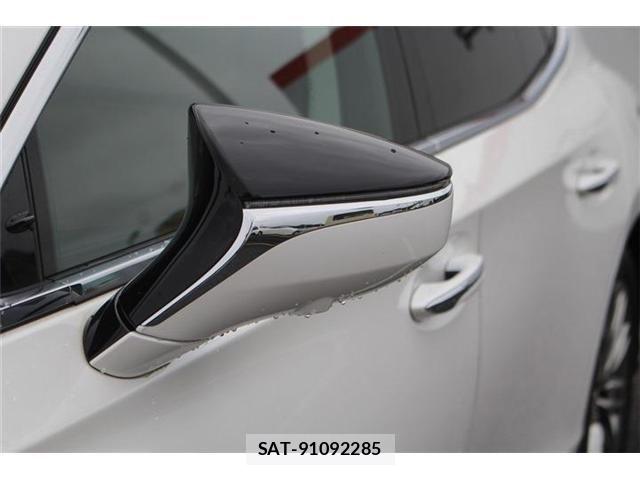 Lexus LS 2020-03 8413292-29