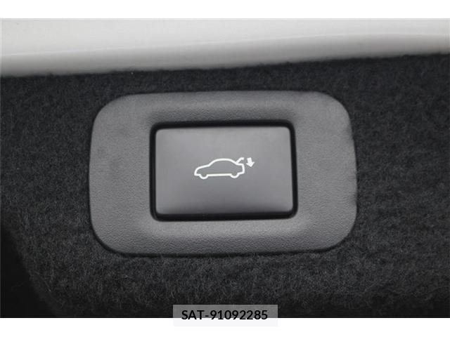 Lexus LS 2020-03 8413292-4