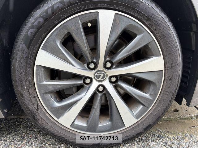 Lexus LS 2021-08 8829962-8