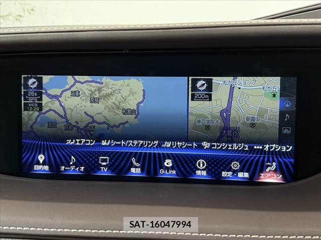 Lexus LS 2019-01 8849579-24