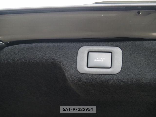Lexus LS 2022-03 915913-18