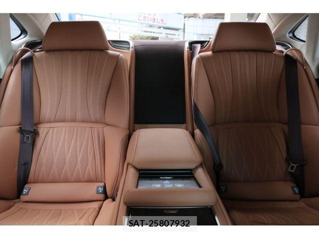 Lexus LS 2017-12 1826160-14