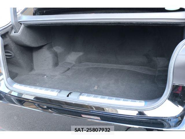 Lexus LS 2017-12 1826160-25