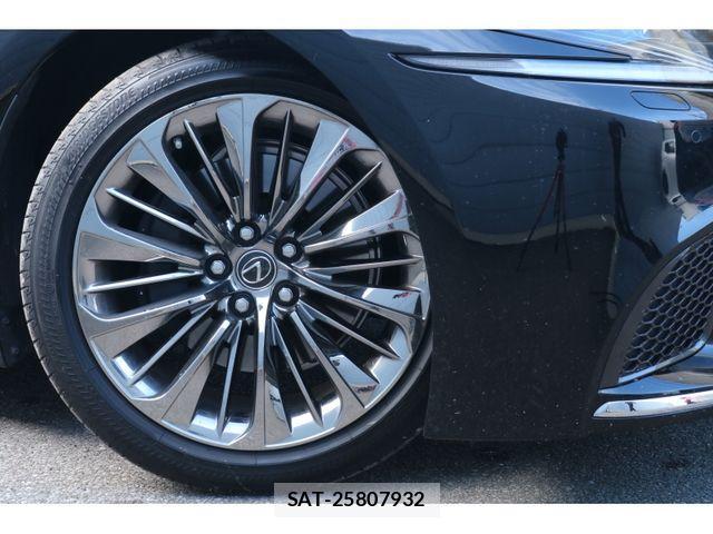 Lexus LS 2017-12 1826160-6