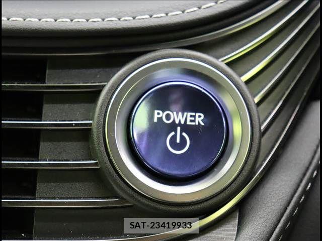 Lexus LS 2017-11 2486743-13