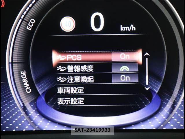 Lexus LS 2017-11 2486743-15