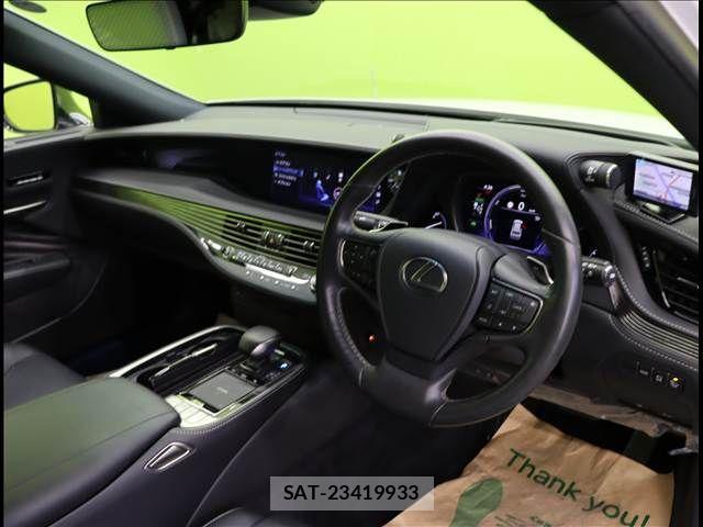Lexus LS 2017-11 2486743-17