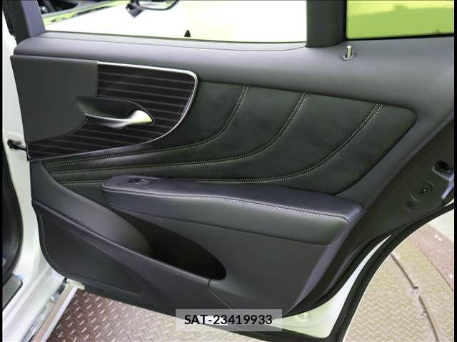 Lexus LS 2017-11 2486743-22
