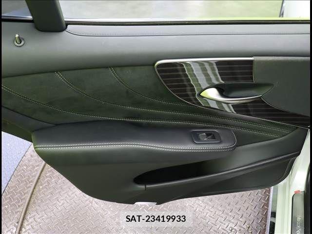 Lexus LS 2017-11 2486743-26