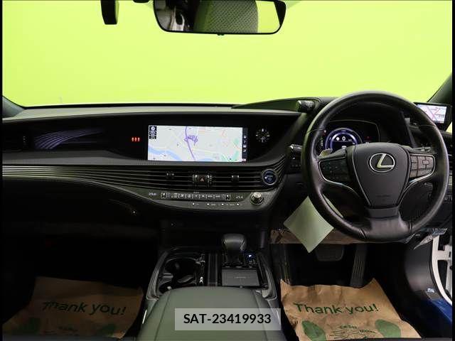 Lexus LS 2017-11 2486743-2