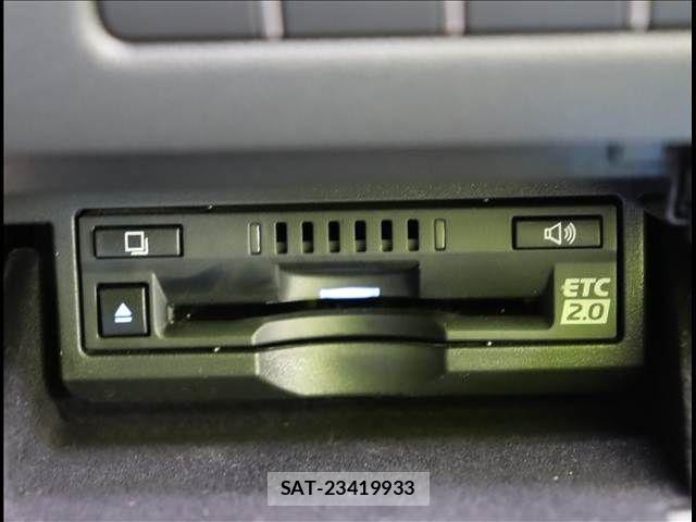 Lexus LS 2017-11 2486743-6