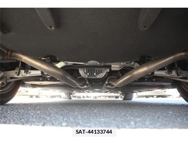 Lexus LS 2018-01 2962943-15
