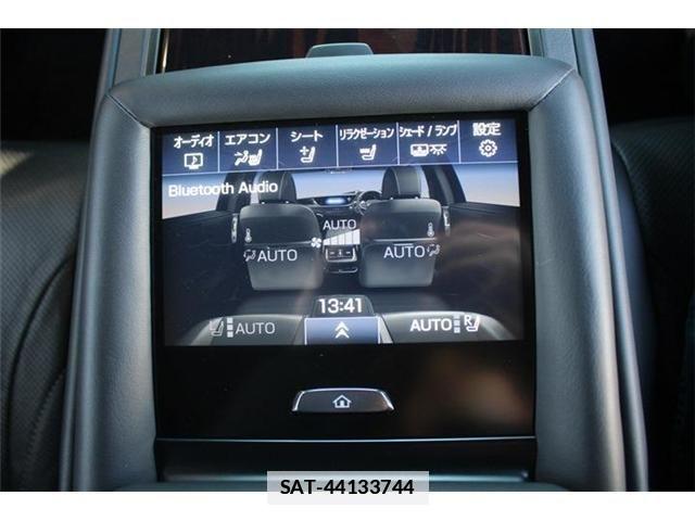 Lexus LS 2018-01 2962943-27
