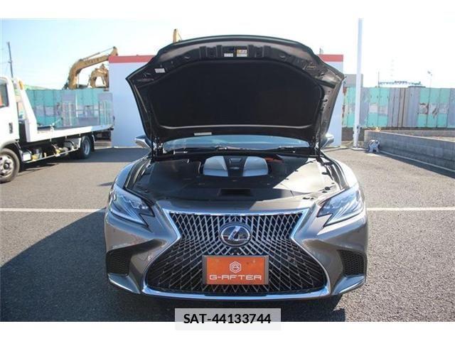 Lexus LS 2018-01 2962943-29