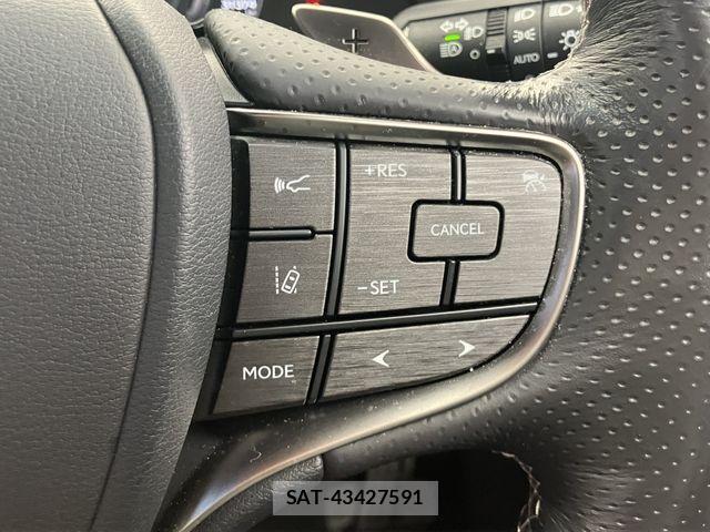 Lexus LS 2019-10 4421761-16