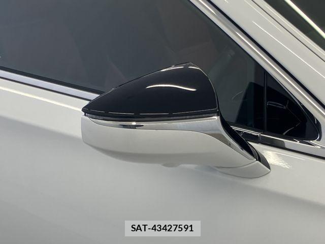 Lexus LS 2019-10 4421761-8