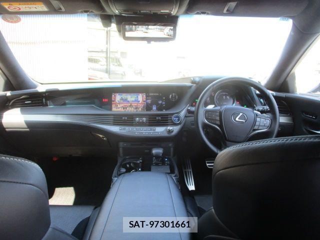 Lexus LS 2017-10 4595498-11