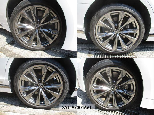 Lexus LS 2017-10 4595498-6