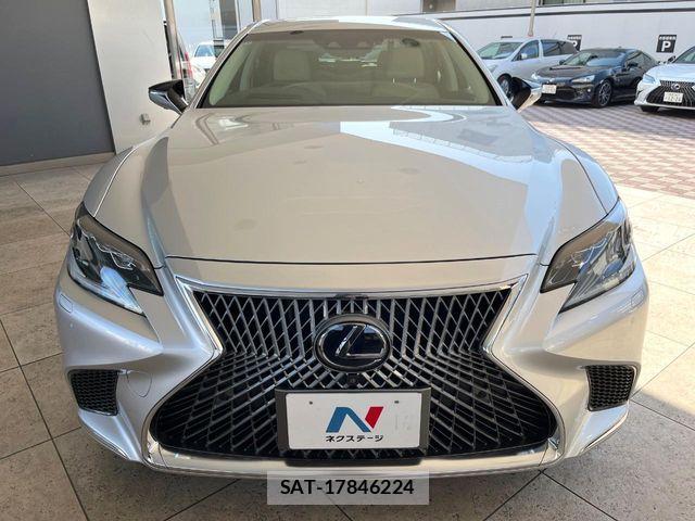 Lexus LS 2017-11 5870924-14