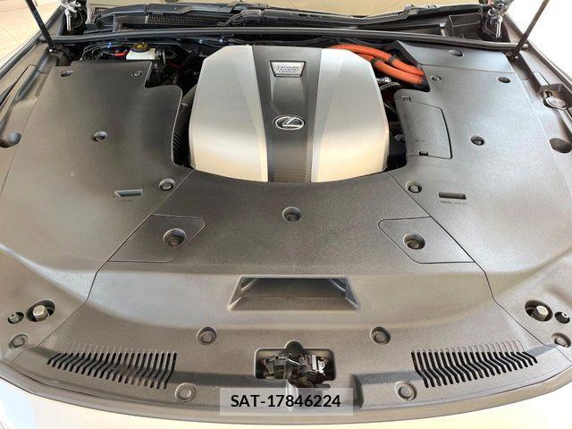 Lexus LS 2017-11 5870924-18
