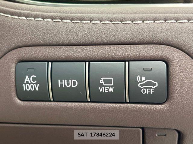 Lexus LS 2017-11 5870924-6