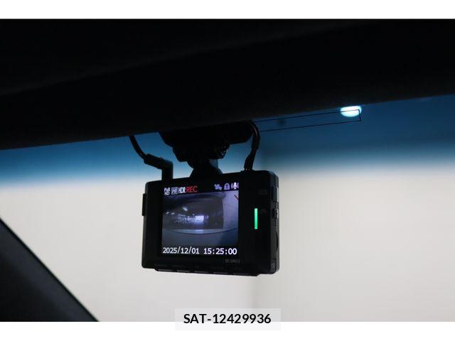 Lexus LS 2020-11 6011647-14